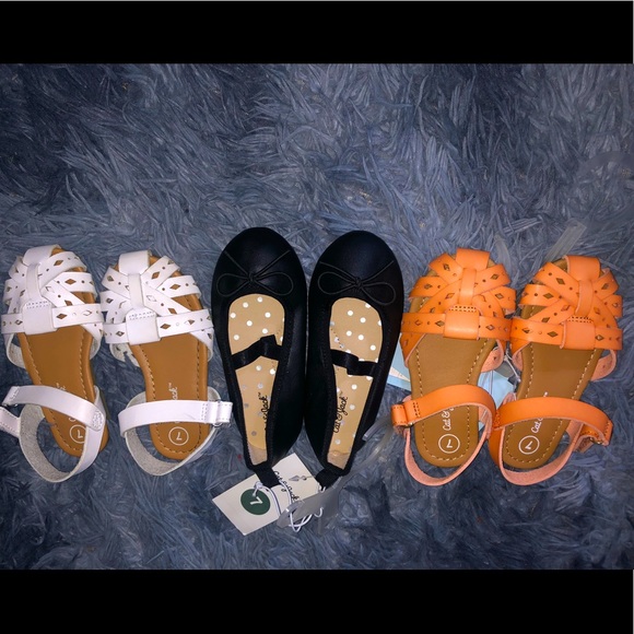 Toddler Girl Sandals Lot - Picture 2 of 2